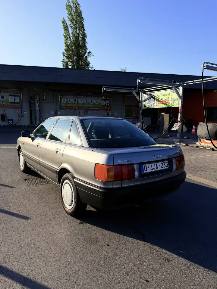 Audi 80, foto 3