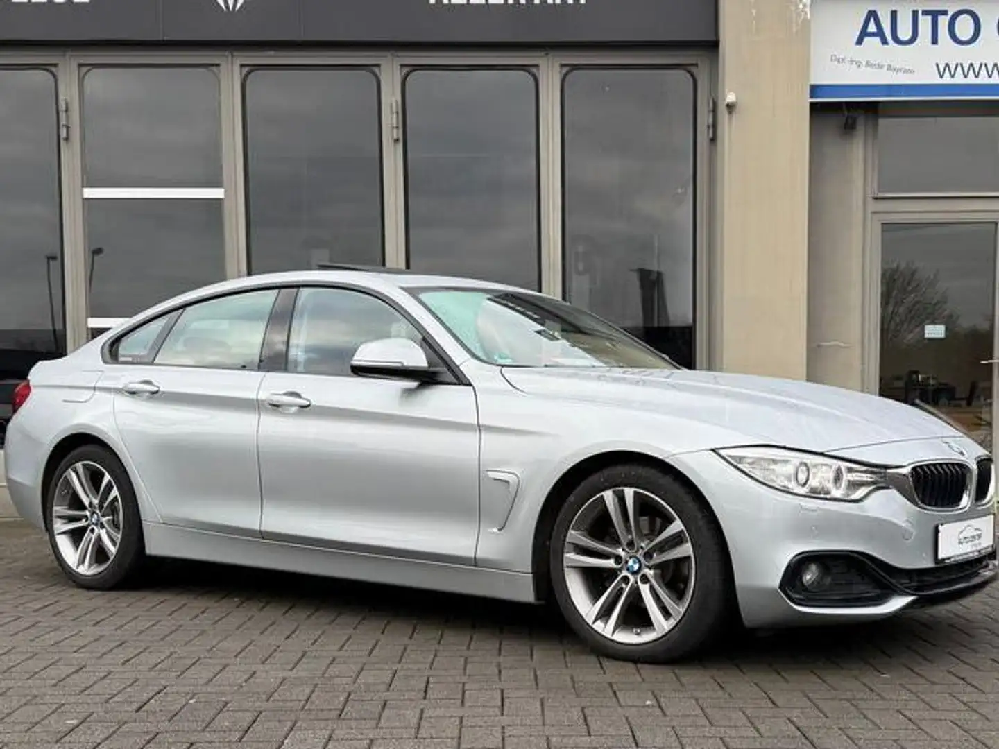 BMW 420 420 iGran Coupe Sport Line SSD ALU PDC LED 1 Hand - 1