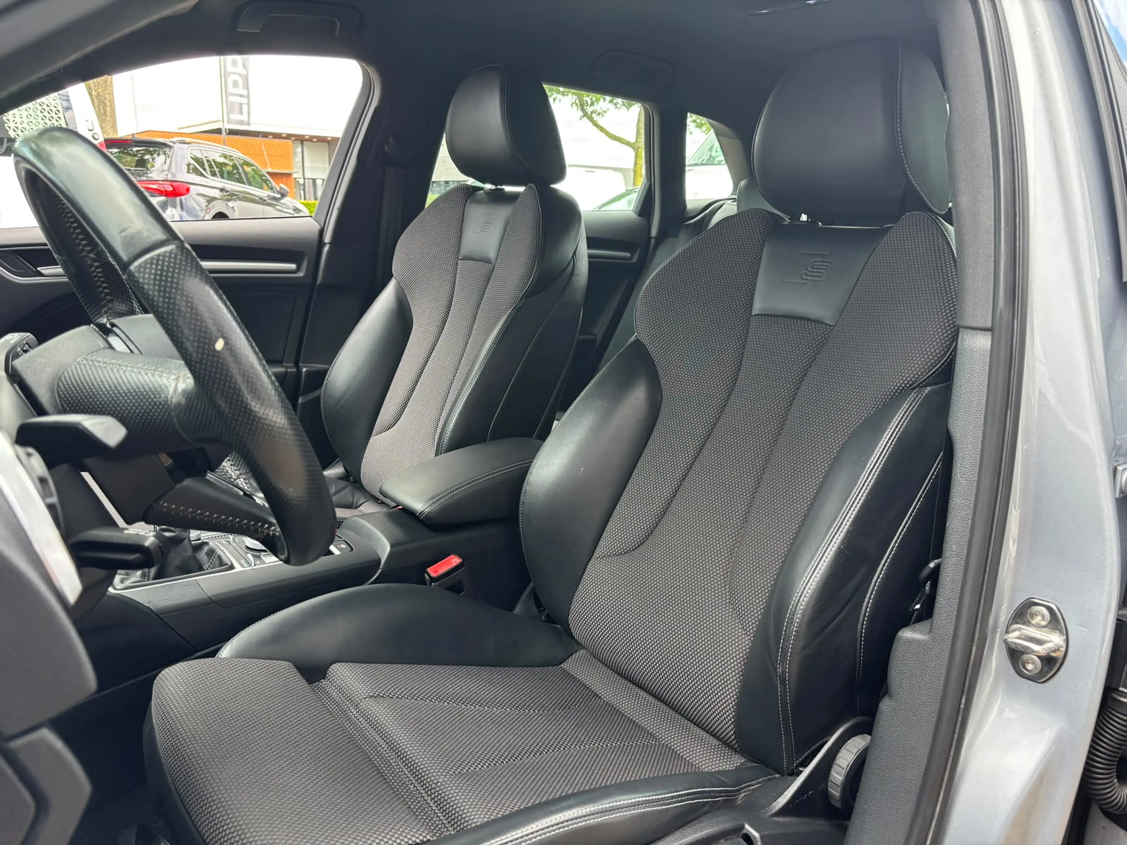 Audi A3 Sportback 1.5 TFSI CoD Sport S Line Edition | Trek — photo 2