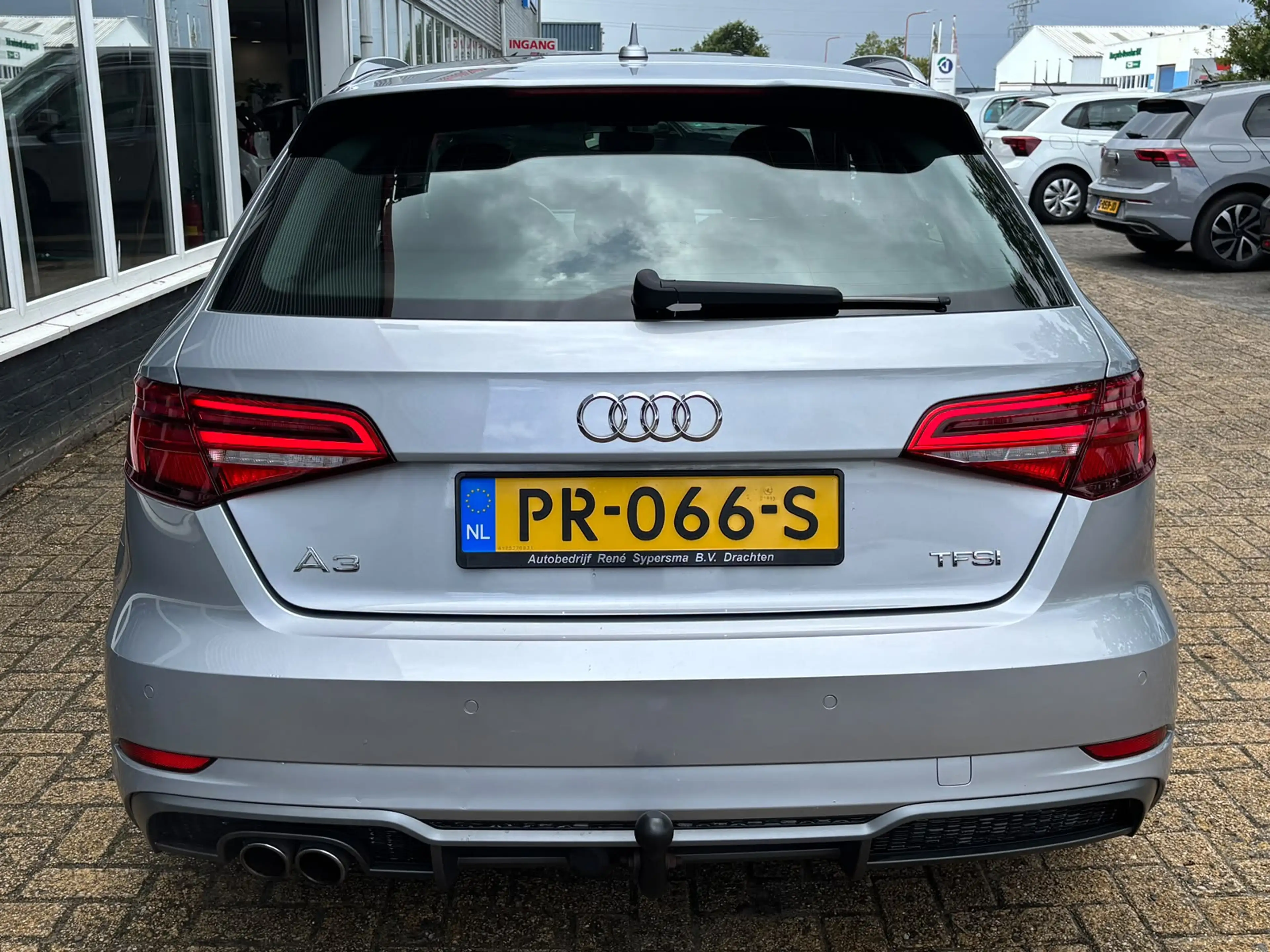 Audi A3 Sportback 1.5 TFSI CoD Sport S Line Edition | Trek — photo 8