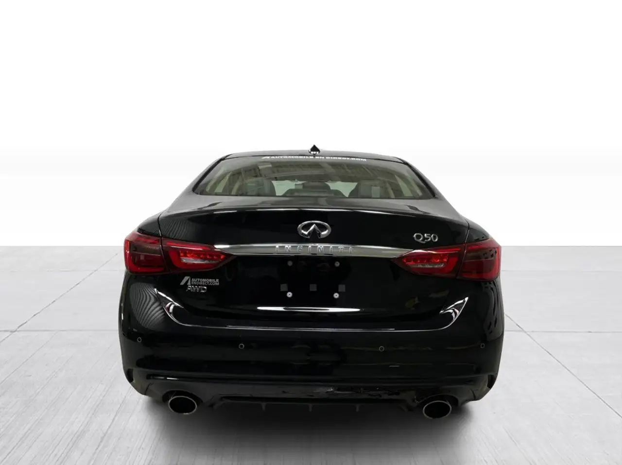 Infiniti Q50 снимка Infiniti Q50