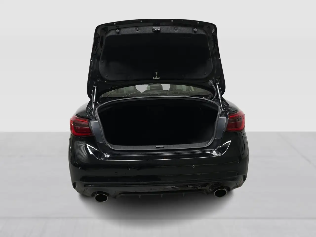 Infiniti Q50 снимка Infiniti Q50
