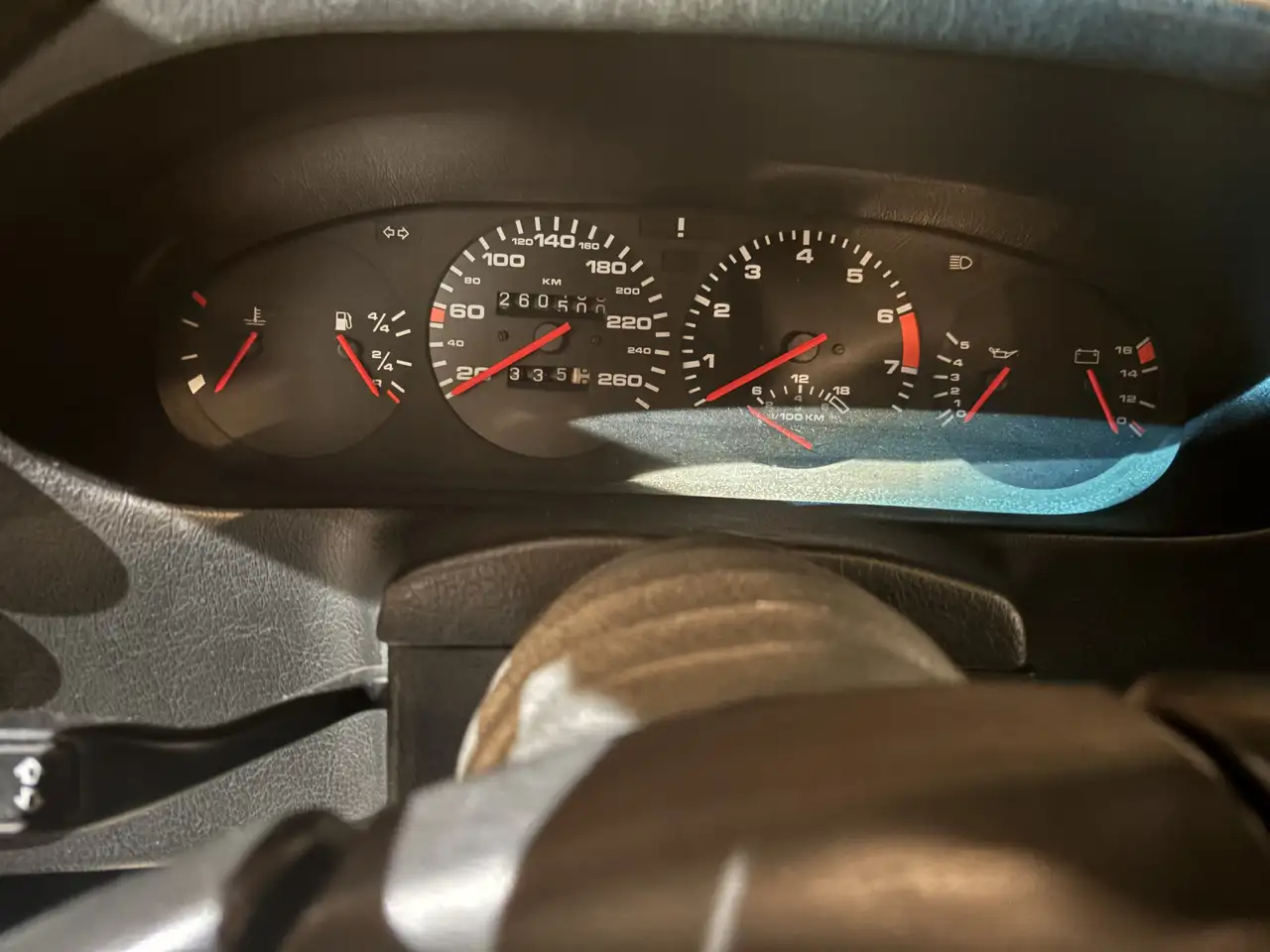 Porsche 928