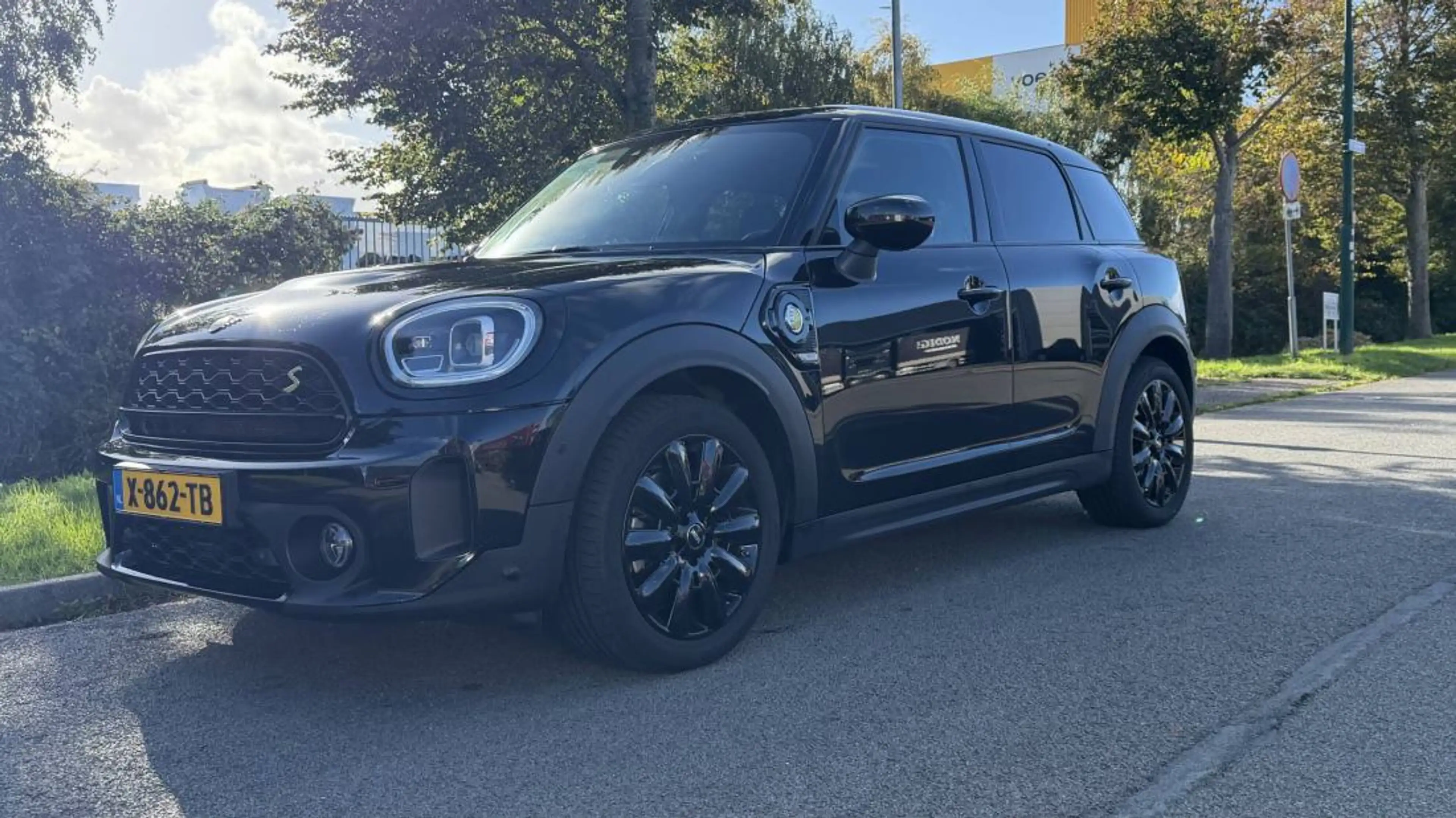 MINI Cooper SE Countryman 1.5 ALL4 MINI Yours — photo 7