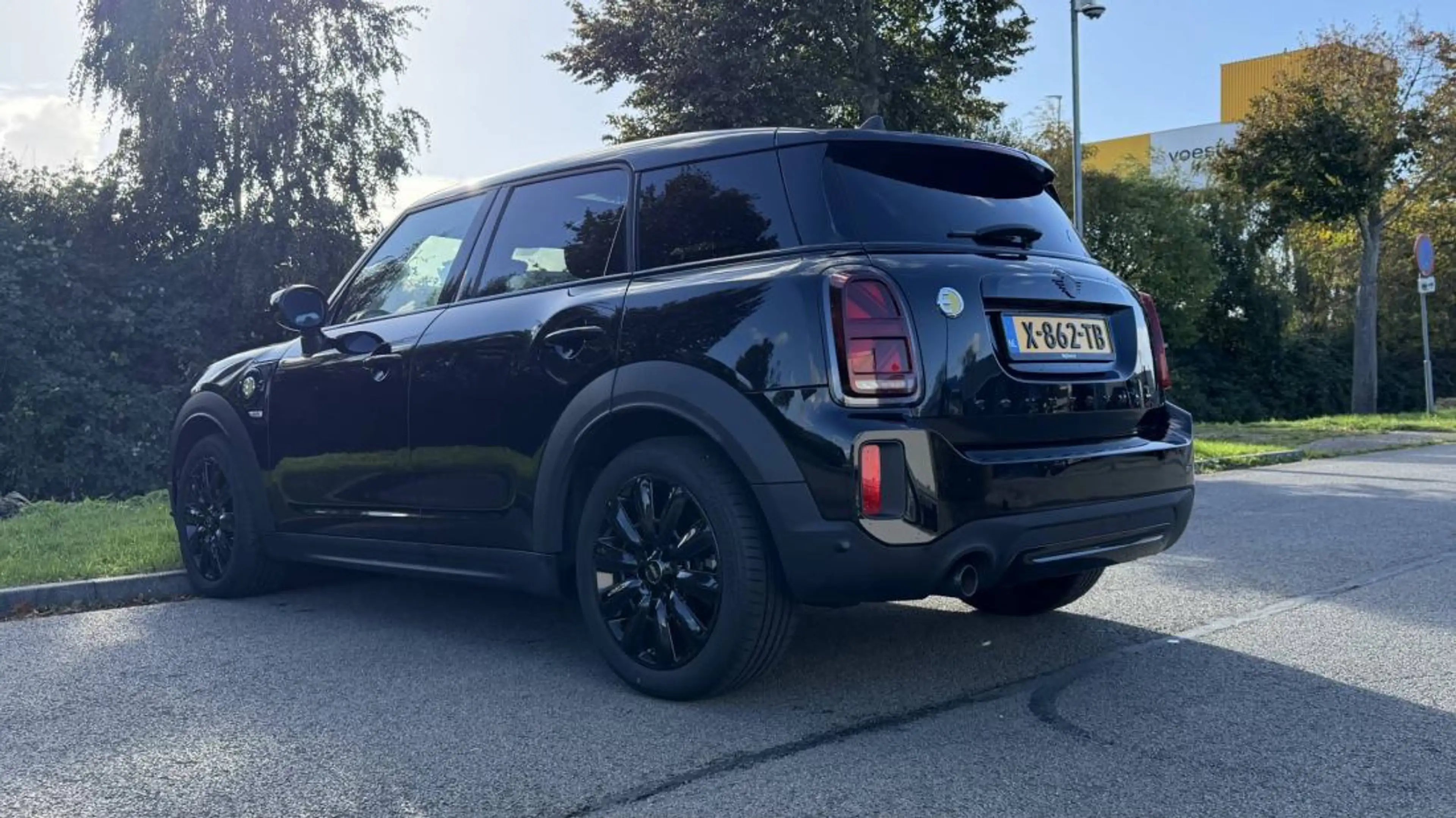 MINI Cooper SE Countryman 1.5 ALL4 MINI Yours — photo 8