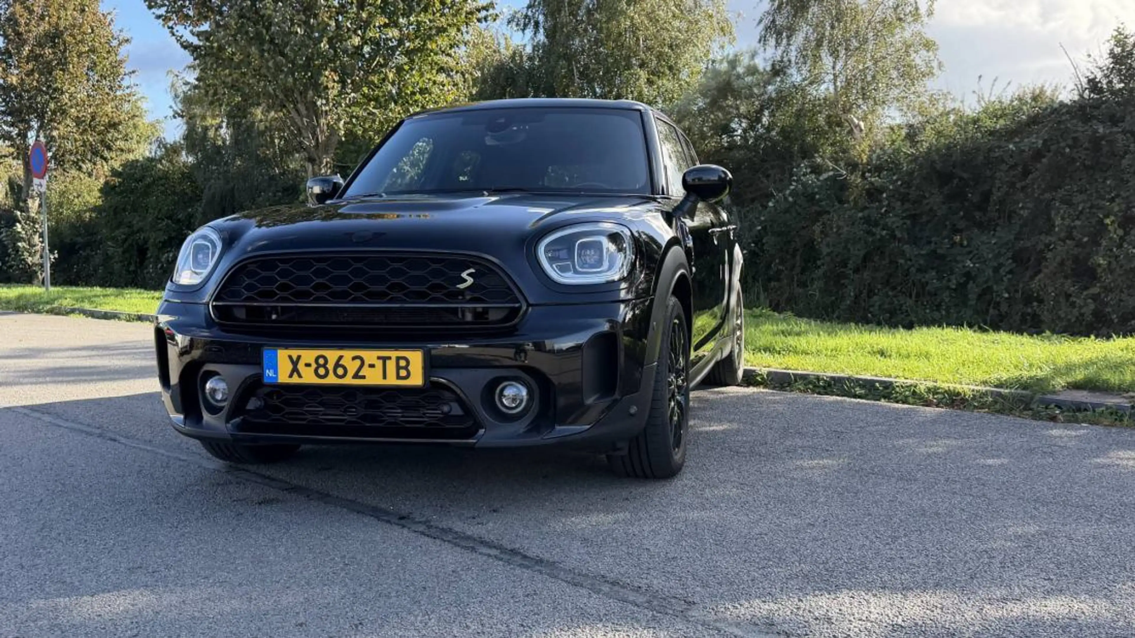MINI Cooper SE Countryman 1.5 ALL4 MINI Yours — photo 2