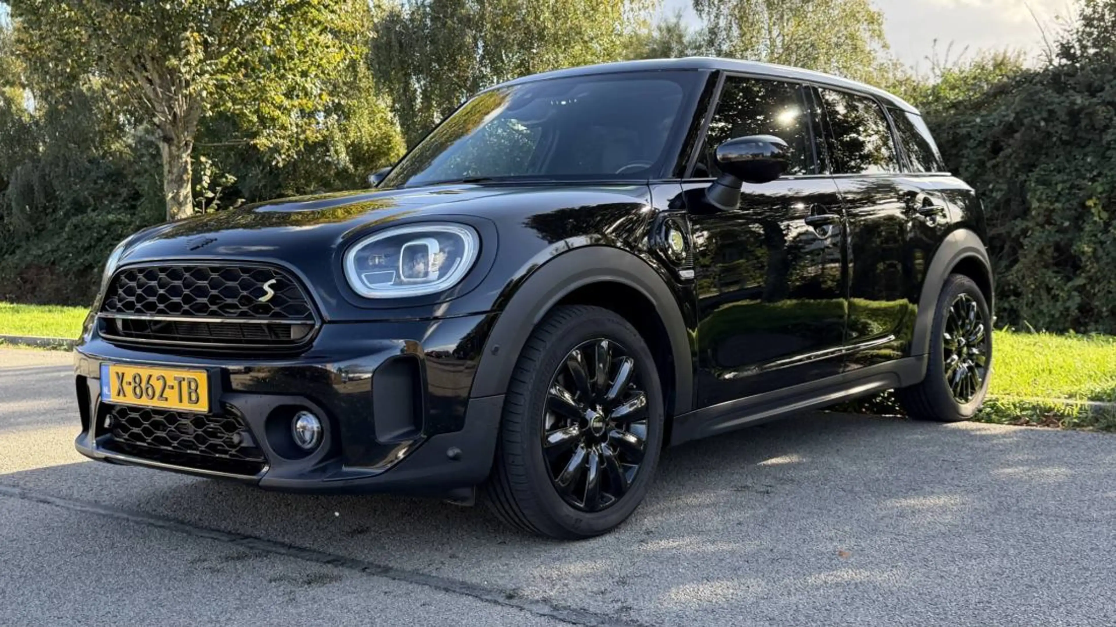 MINI Cooper SE Countryman 1.5 ALL4 MINI Yours — photo 5