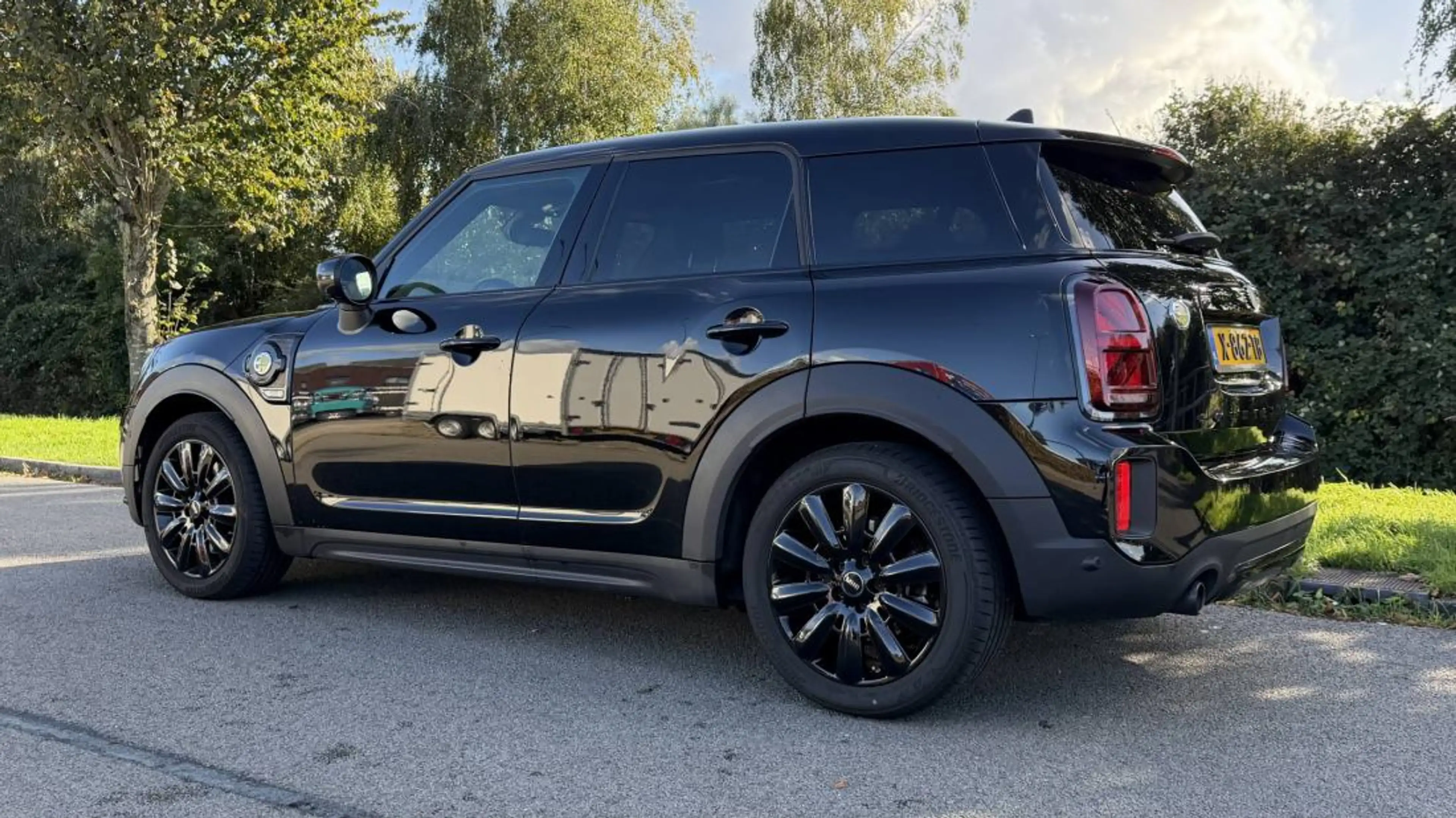 MINI Cooper SE Countryman 1.5 ALL4 MINI Yours — photo 6
