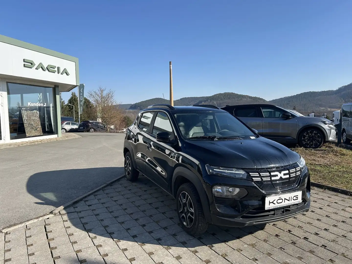 Dacia Spring Electric Essential 45 KLIMA|NAVI Schwarz - 1