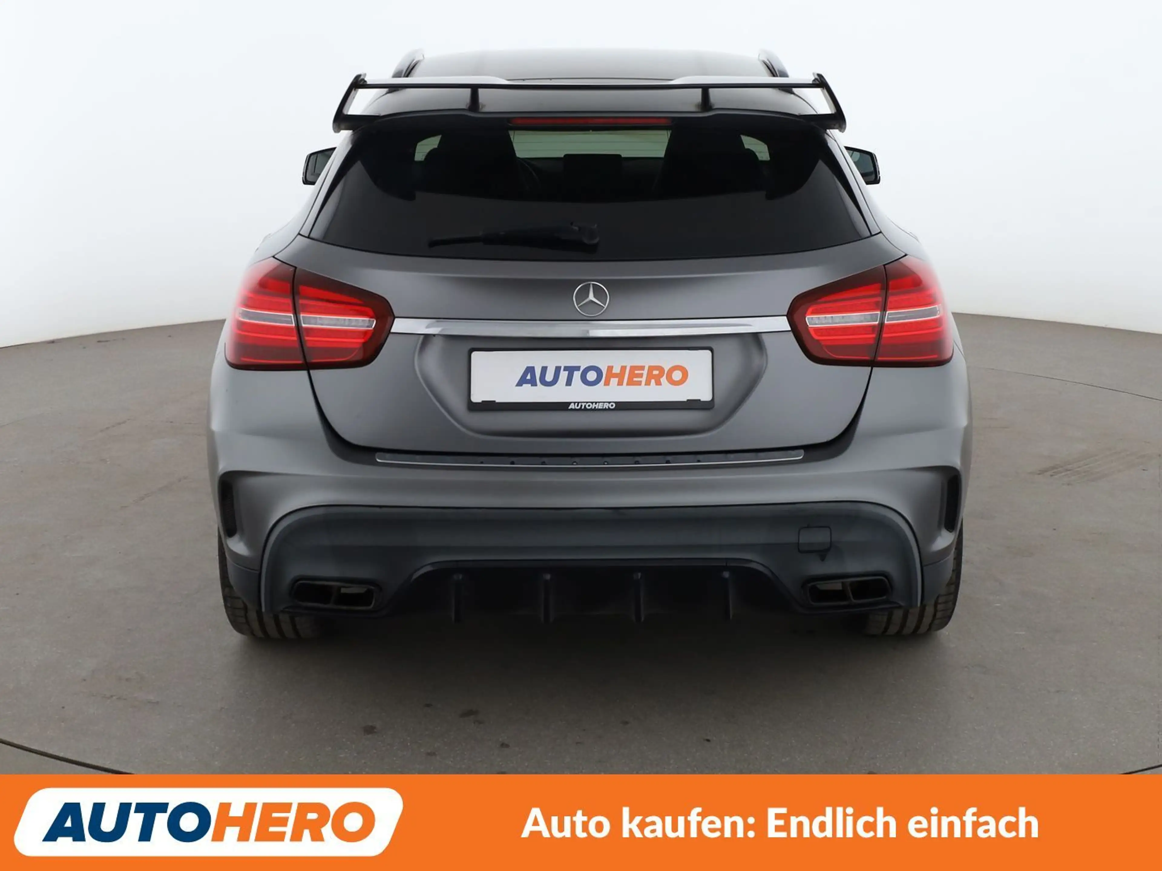 Mercedes-Benz GLA 45 AMG GLA 45 AMG 4Matic Aut.*NAVI*LED*ACC*PDC*SHZ* — photo 5