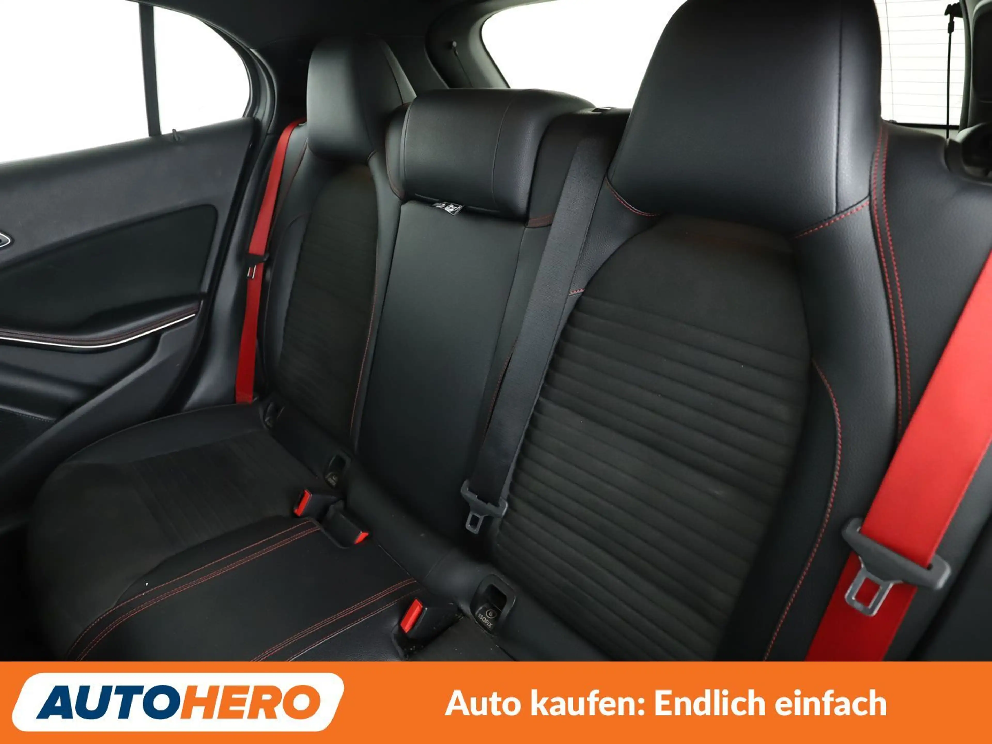 Mercedes-Benz GLA 45 AMG GLA 45 AMG 4Matic Aut.*NAVI*LED*ACC*PDC*SHZ* — photo 14