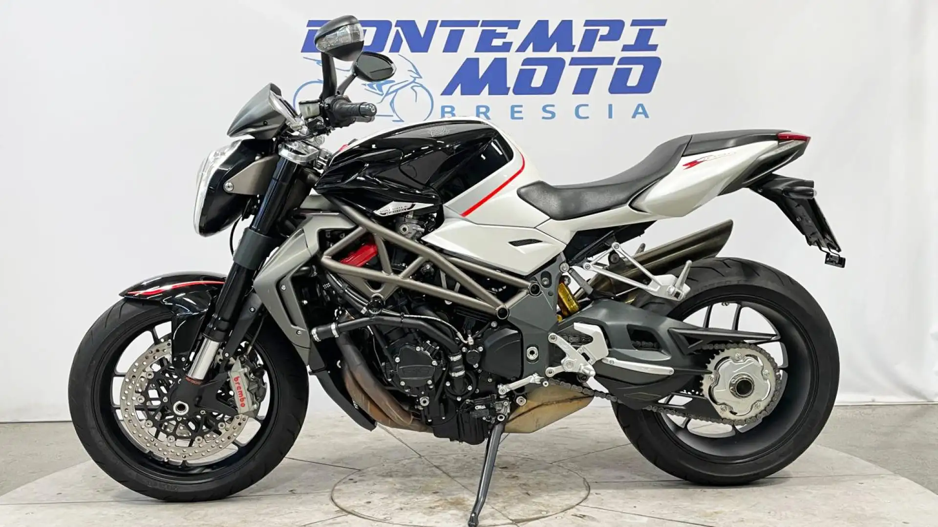 MV Agusta Brutale 1090 R 2010 - SOLO 7600 KM !!! - 2