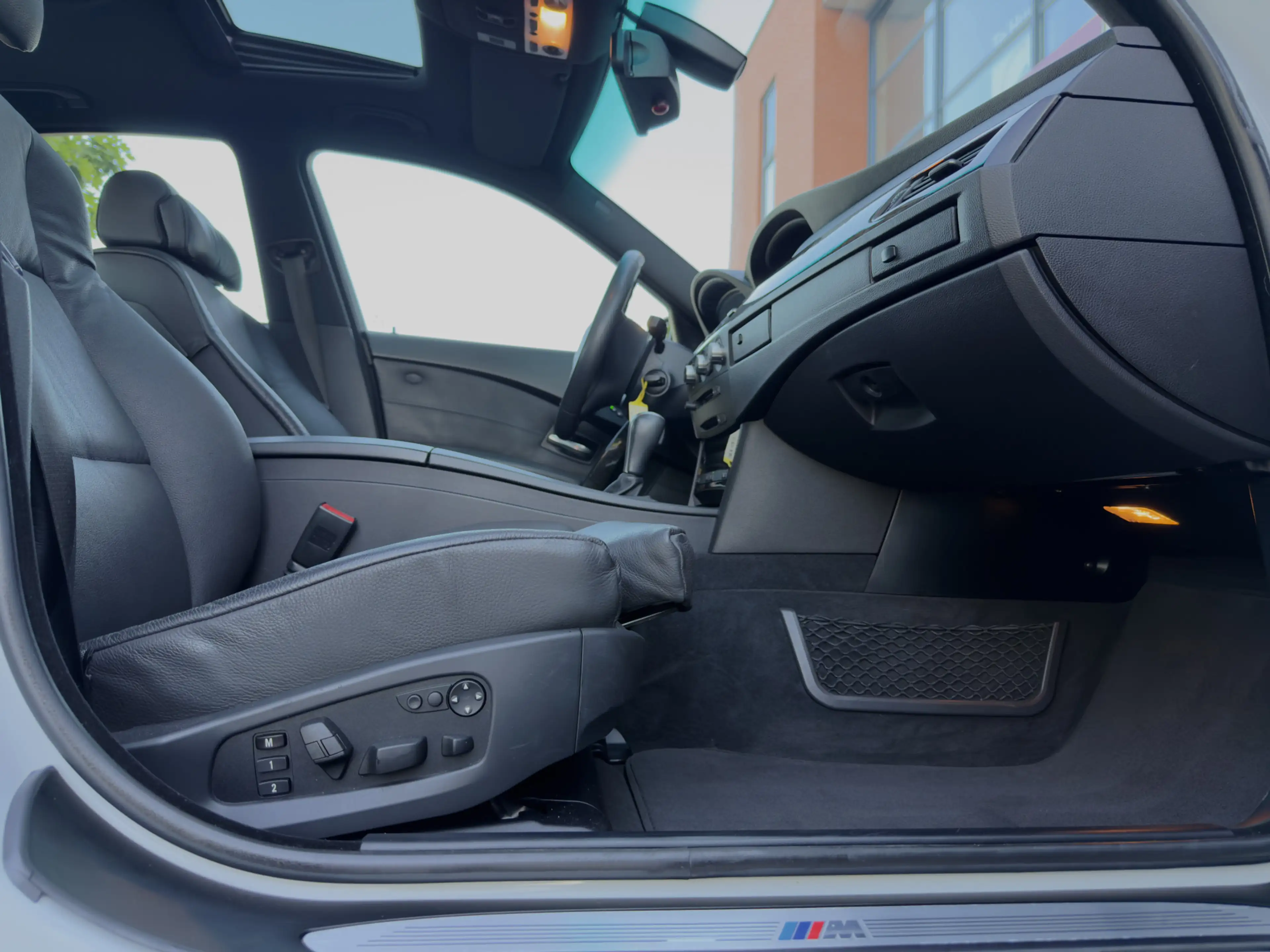 BMW 550 5-serie 550i Executive, M-Sport, BTW, Youngtimer, — photo 4