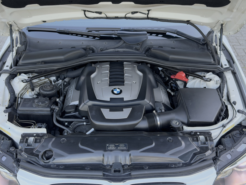 BMW 550 5-serie 550i Executive, M-Sport, BTW, Youngtimer, — photo 5
