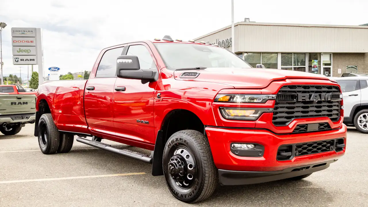 RAM 3500 снимка RAM 3500