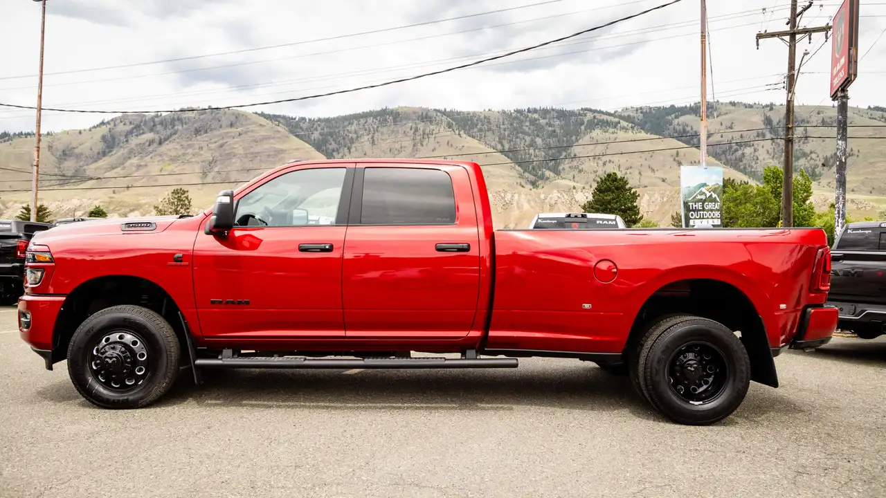 RAM 3500 снимка RAM 3500