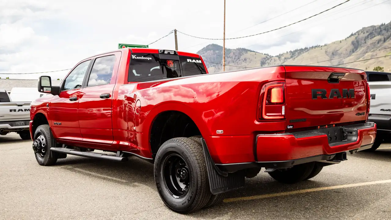 RAM 3500 снимка RAM 3500