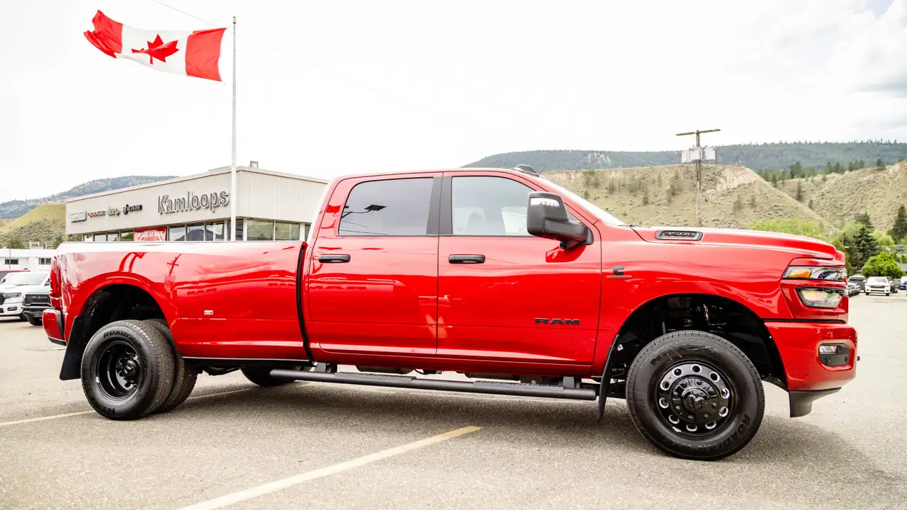 RAM 3500 снимка RAM 3500