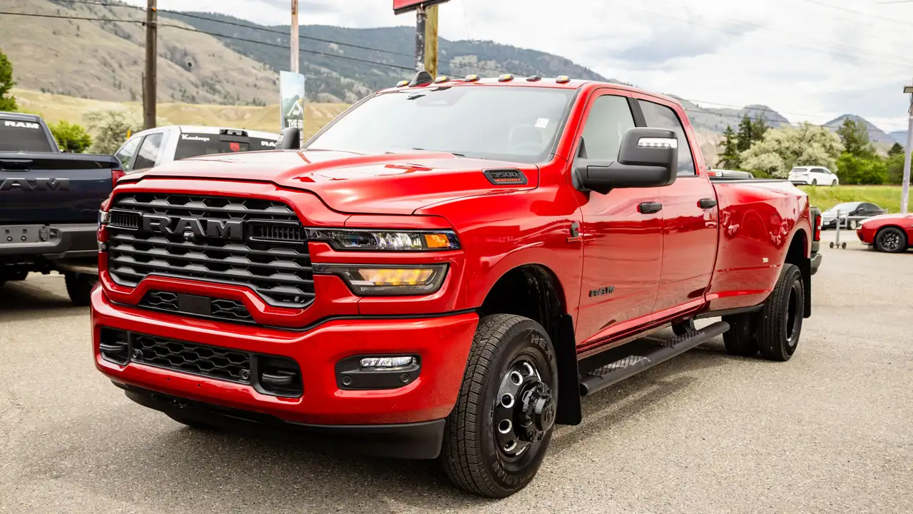 RAM 3500 снимка RAM 3500