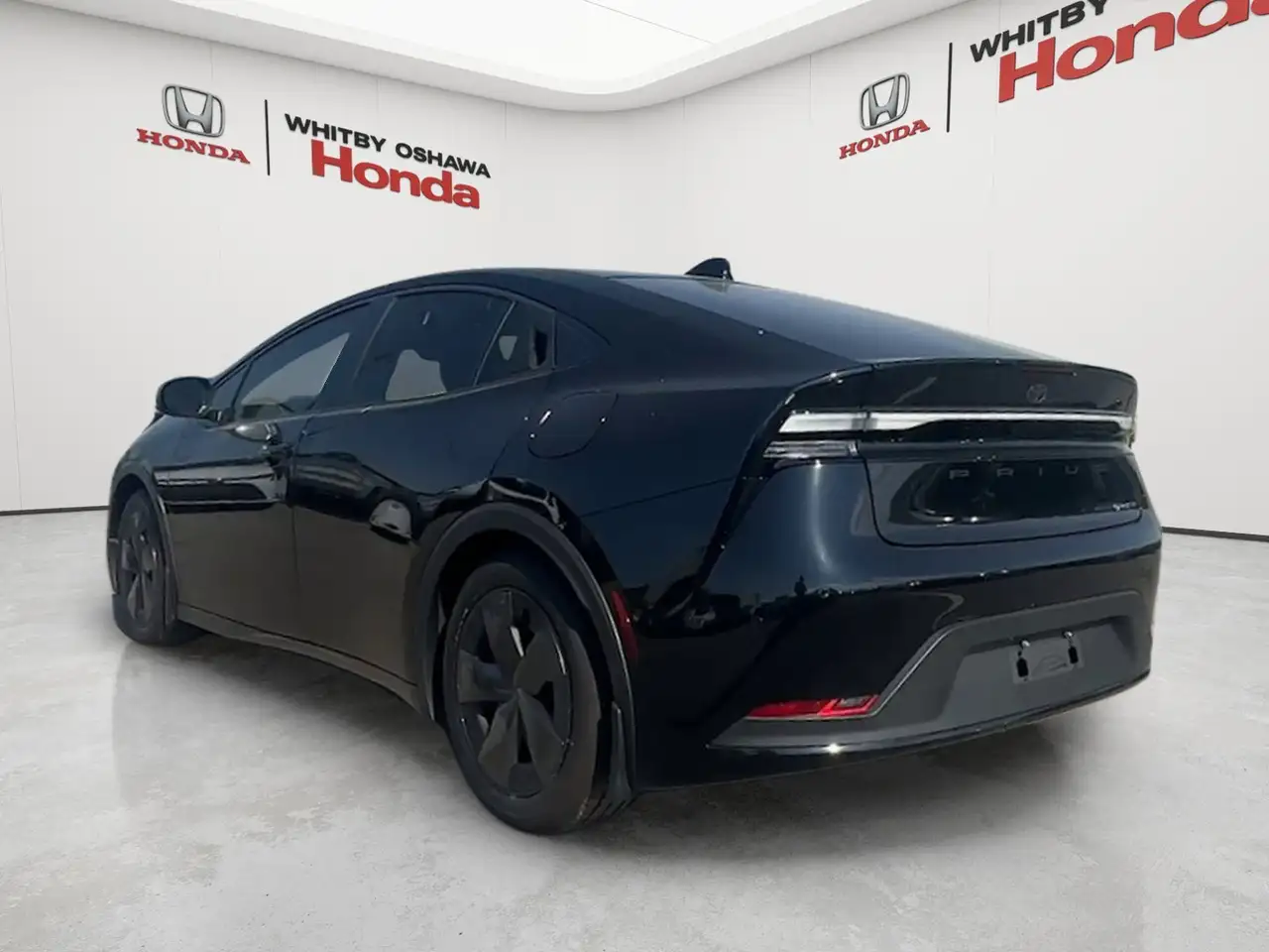 Toyota Prius снимка Toyota Prius