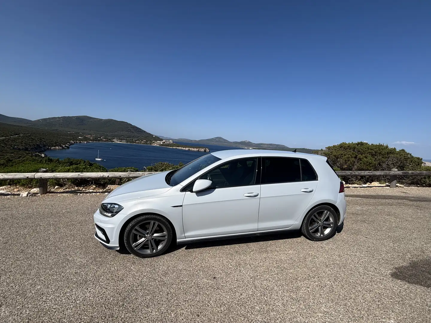 Volkswagen Golf R Line silver white 1.6 diesel 115cv sport edition - 1