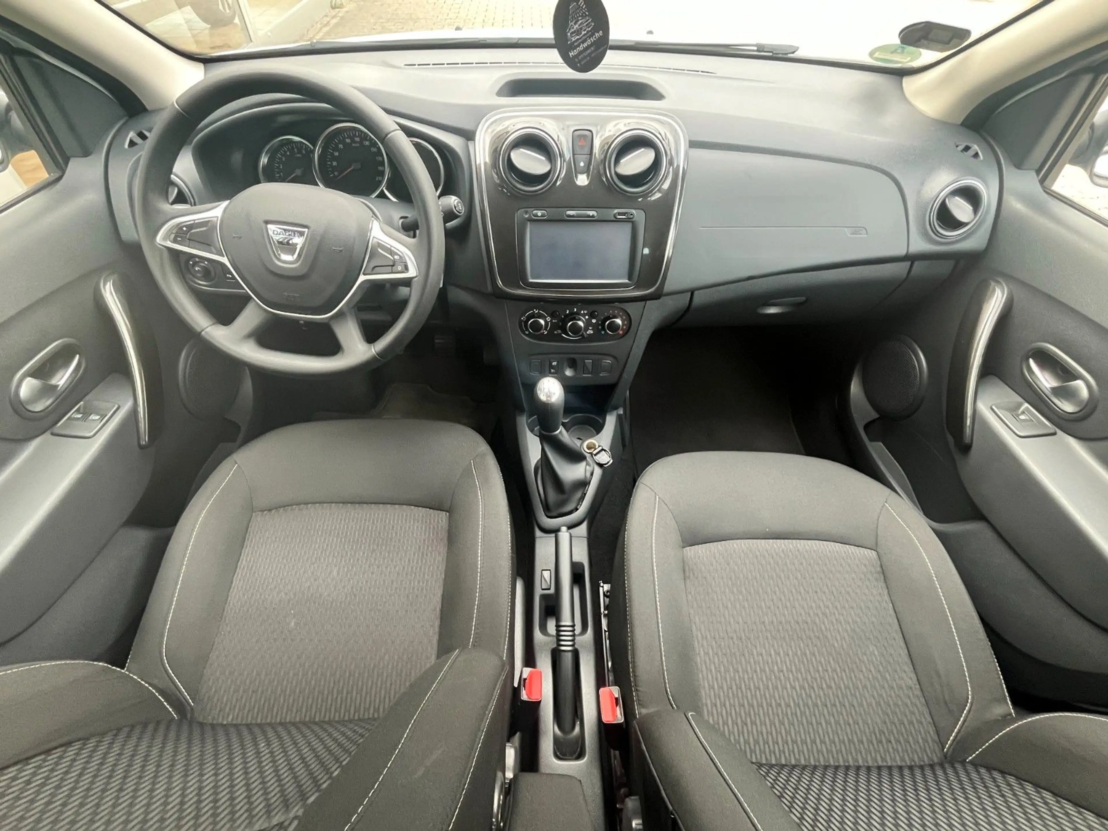 Dacia Logan MCV II Kombi Comfort (GJR, AHK, KLIMA) — photo 9