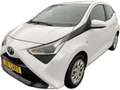Toyota Aygo 1.0 I-VVTi X-Play Blanc - thumbnail 1