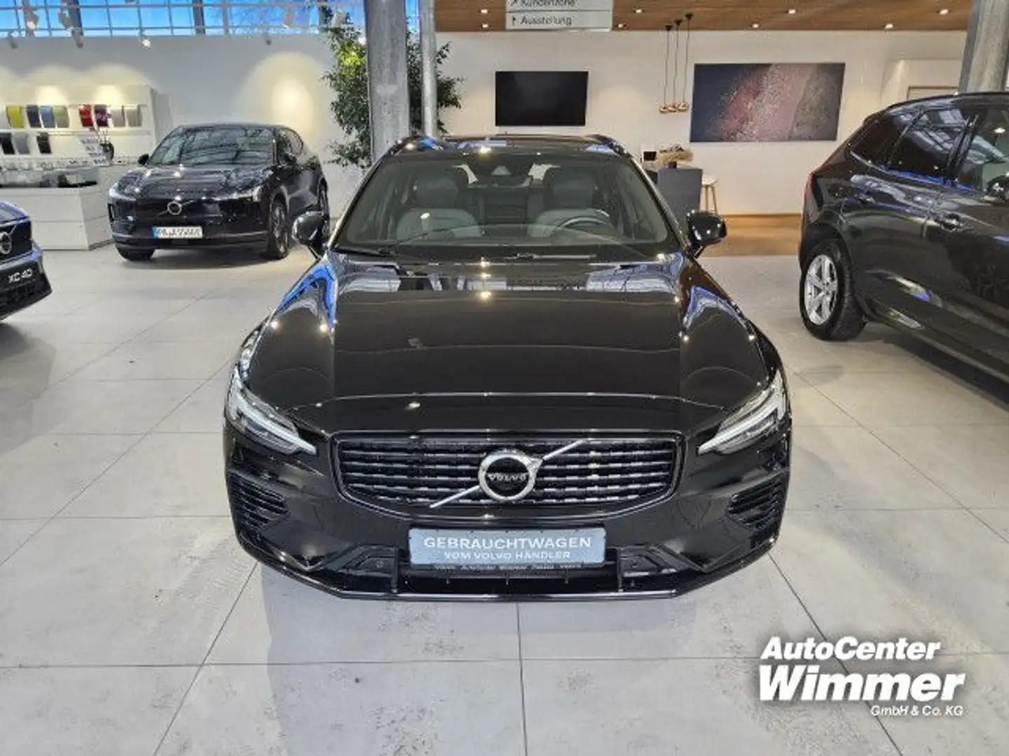 Volvo V60 T6 AWD Recharge RDesign Licht+Winter uvm. Navi Schwarz - 2