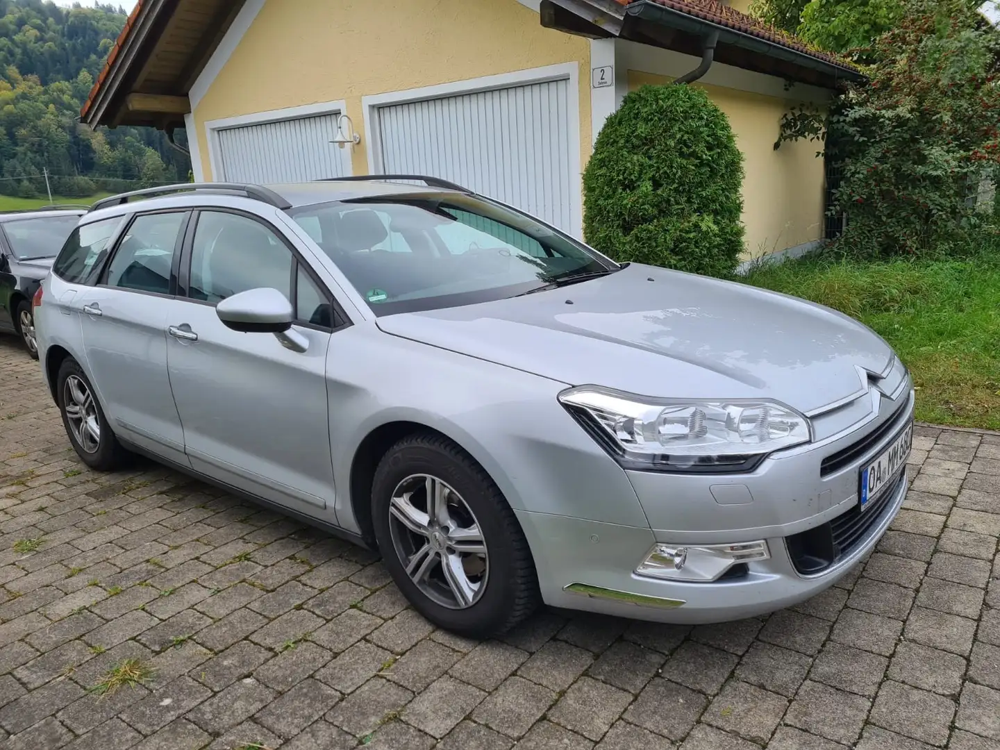 Citroen C5 Tendance Grau - 1