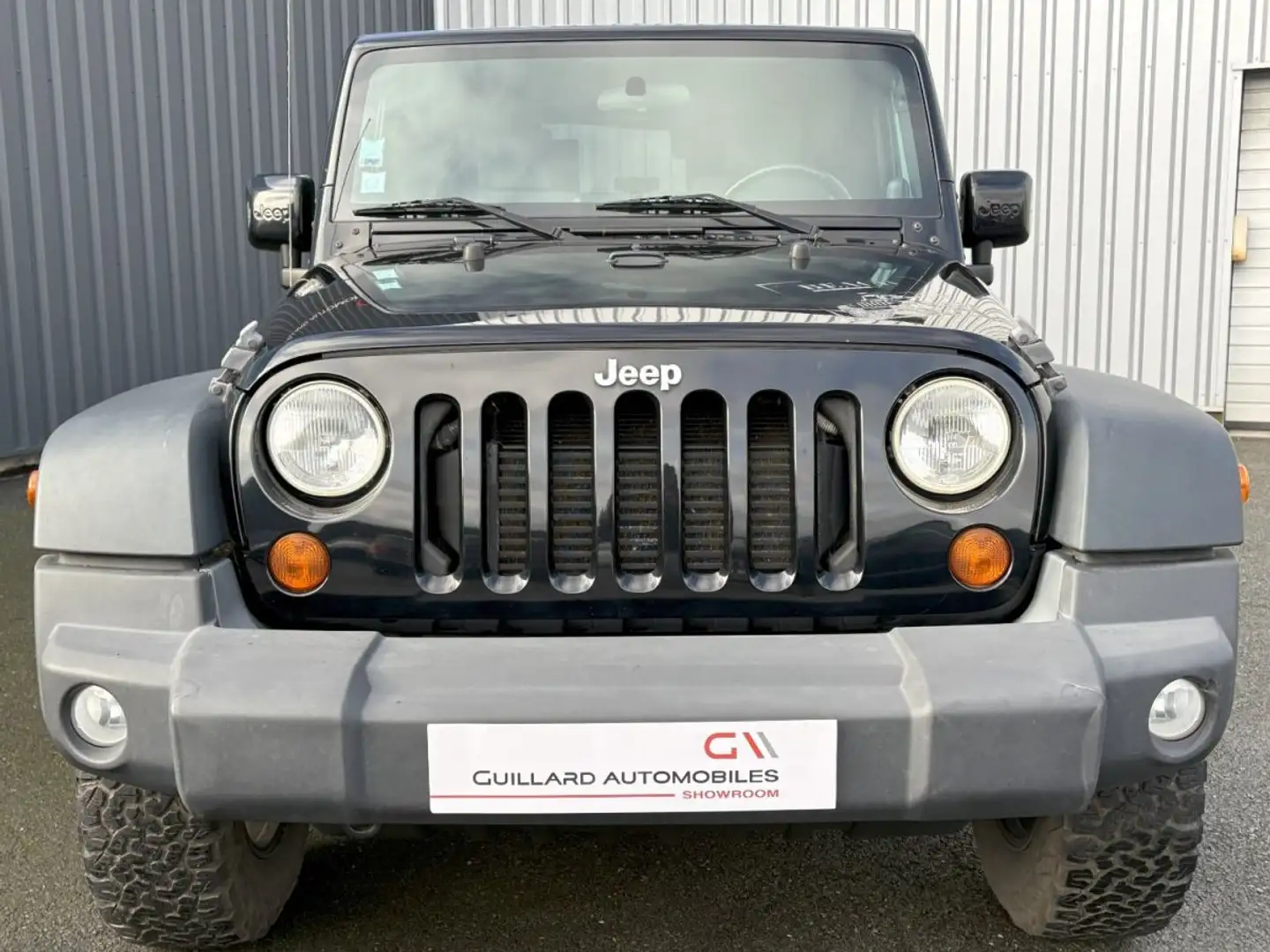Jeep Wrangler 2.8 CRD 177ch BVA Fekete - 2