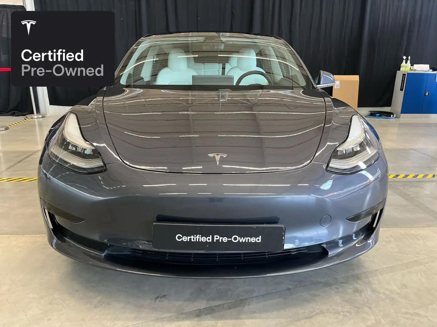 Tesla Model 3 Performance “Certified Pre-Owned” Zilver - 2