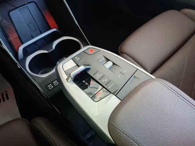 BMW X1 view 18