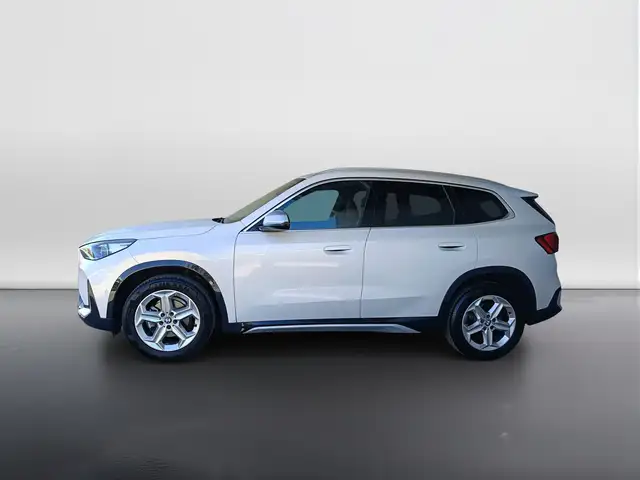 BMW X1 view 6