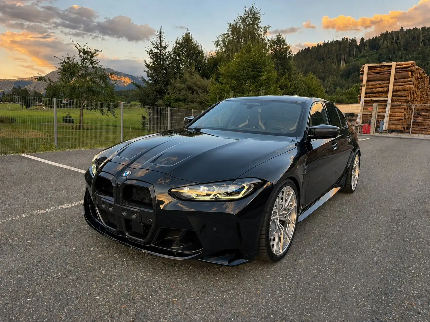 BMW M3 Competition xDrive | KW | Schalensitze | Carbon | Schwarz - 1