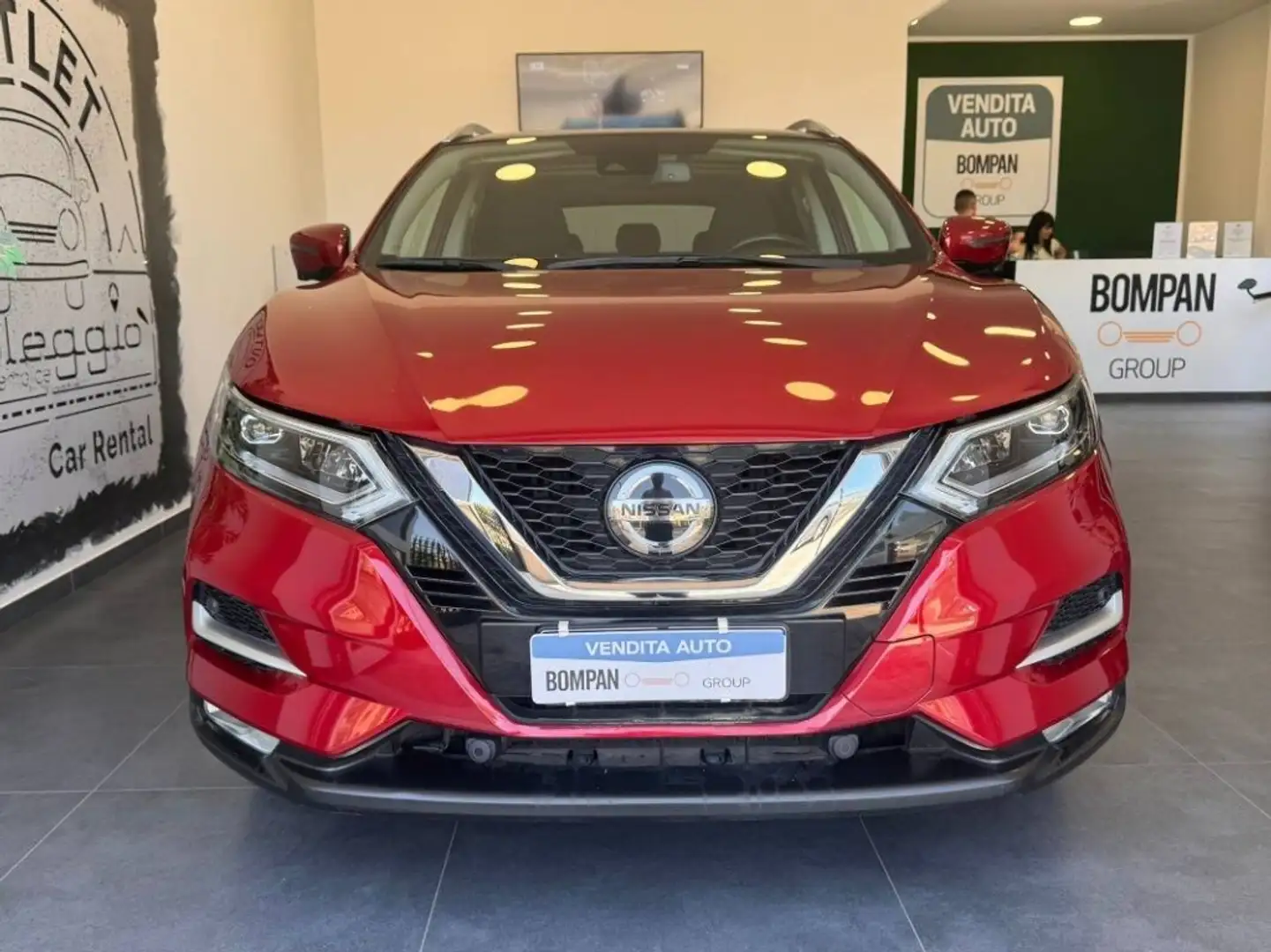 Nissan Qashqai 1.5 dci N-Connecta 115cv dct Bianco - 1