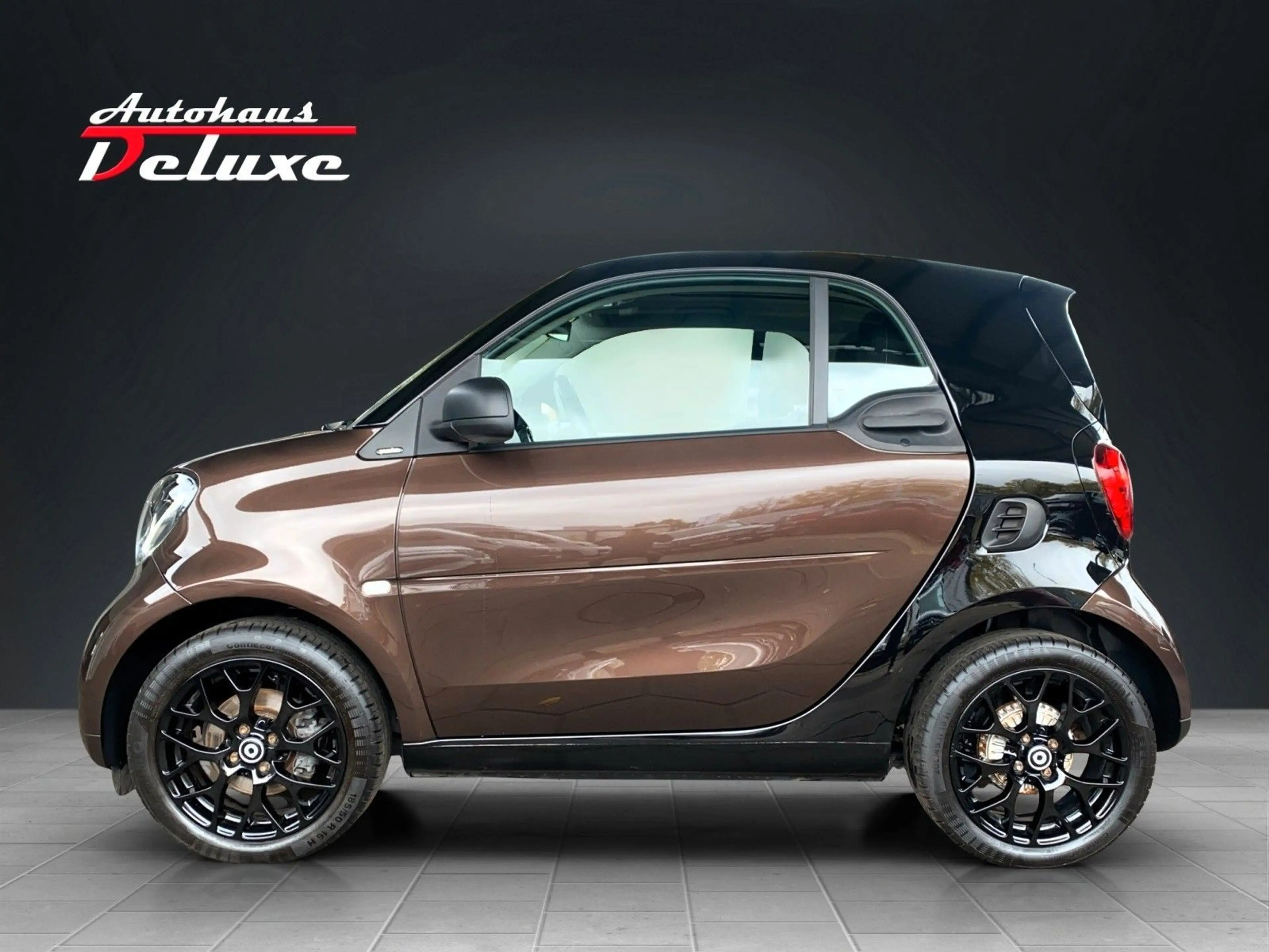 smart forTwo COUPE 90 PS NAVI-KAMERA-PANORAMA-PDC — photo 4