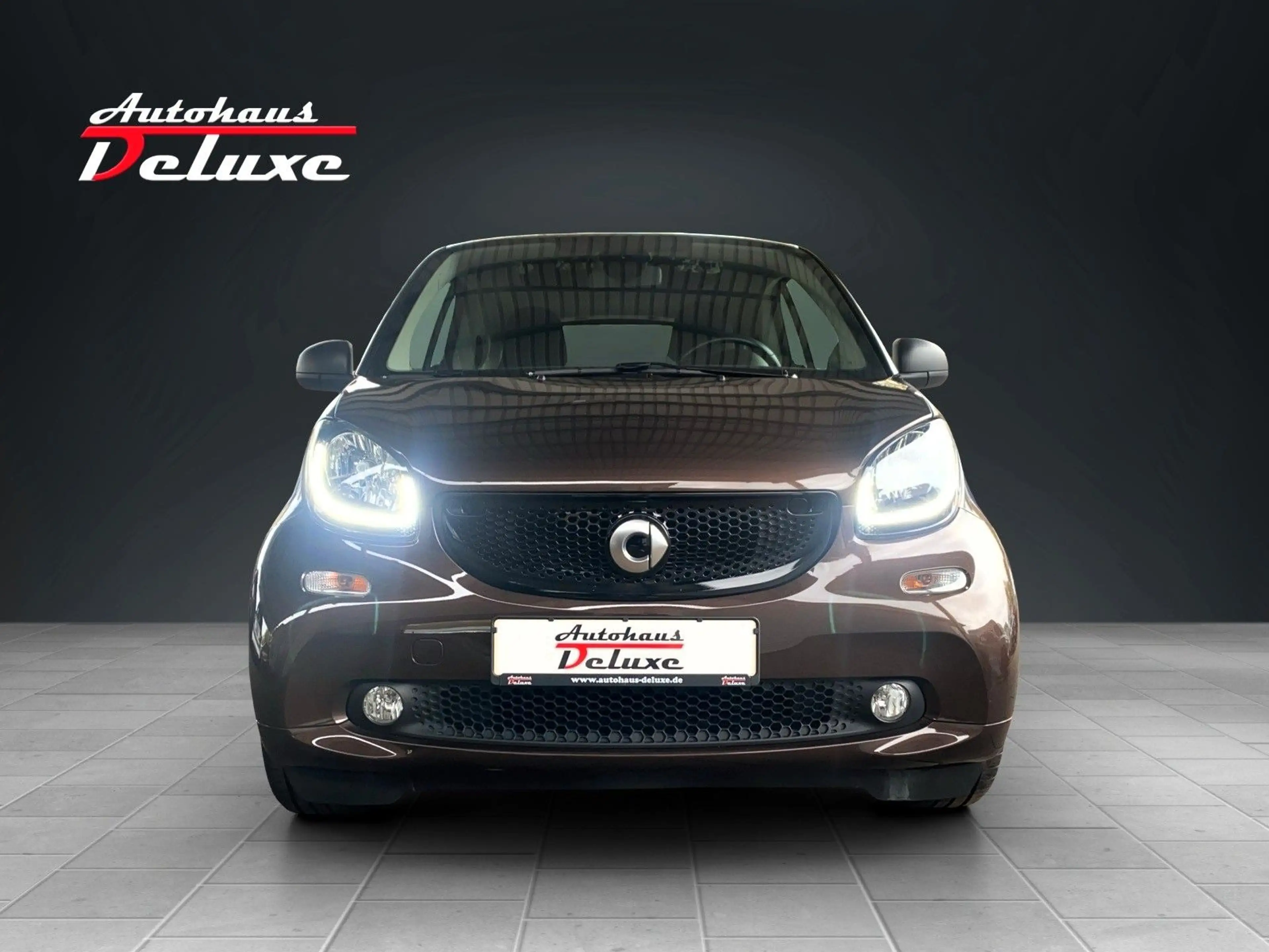 smart forTwo COUPE 90 PS NAVI-KAMERA-PANORAMA-PDC — photo 2