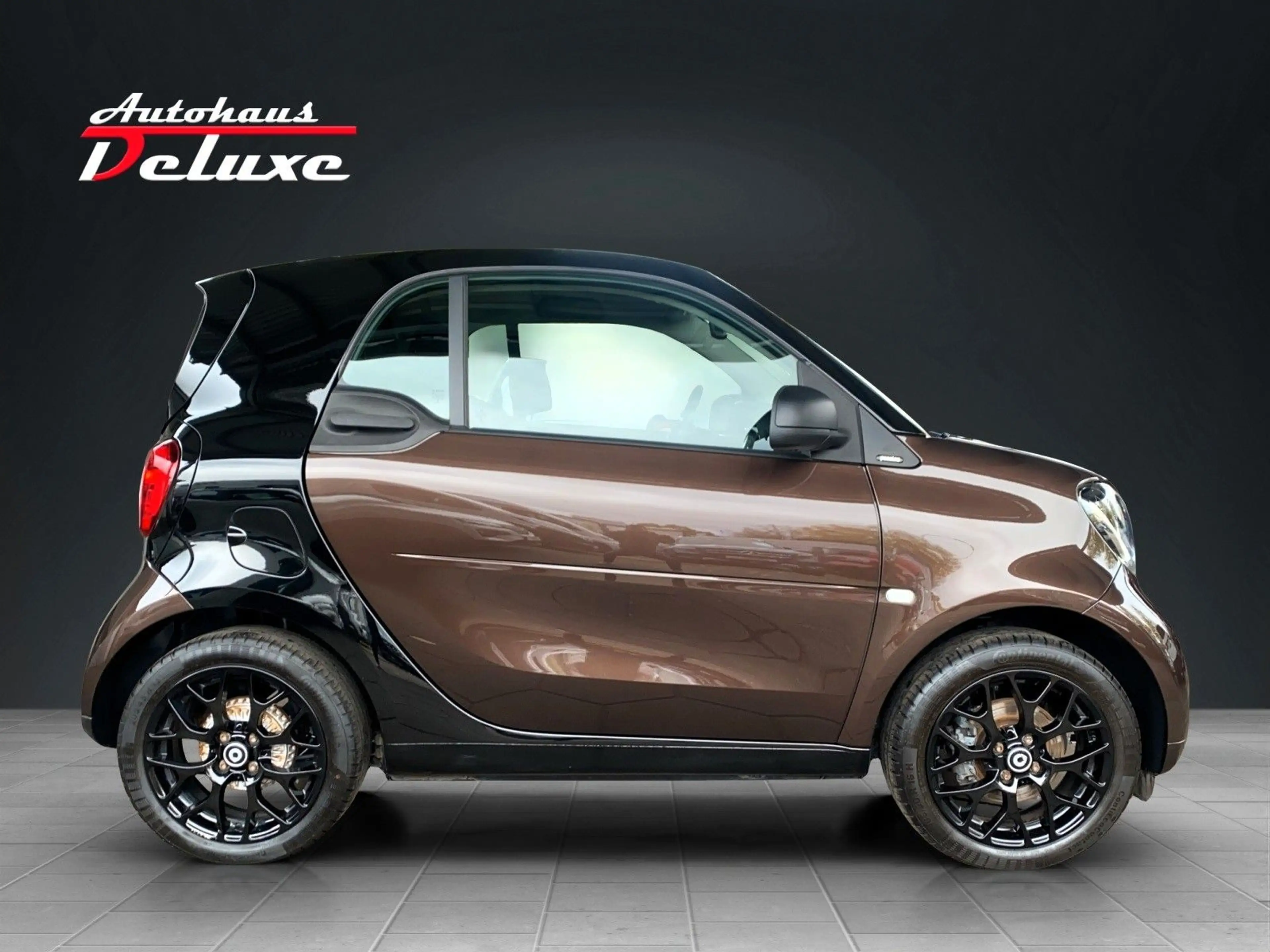 smart forTwo COUPE 90 PS NAVI-KAMERA-PANORAMA-PDC — photo 8