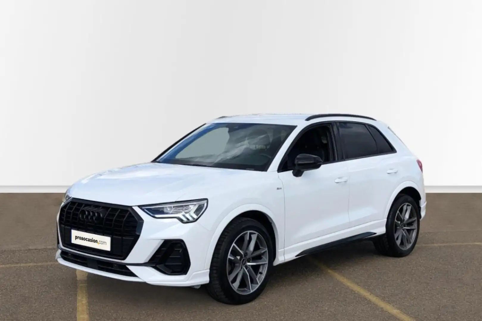 Audi Q3 1.5 35 TFSI S TRONIC BLACK LINE 150 5P Blanc - 1