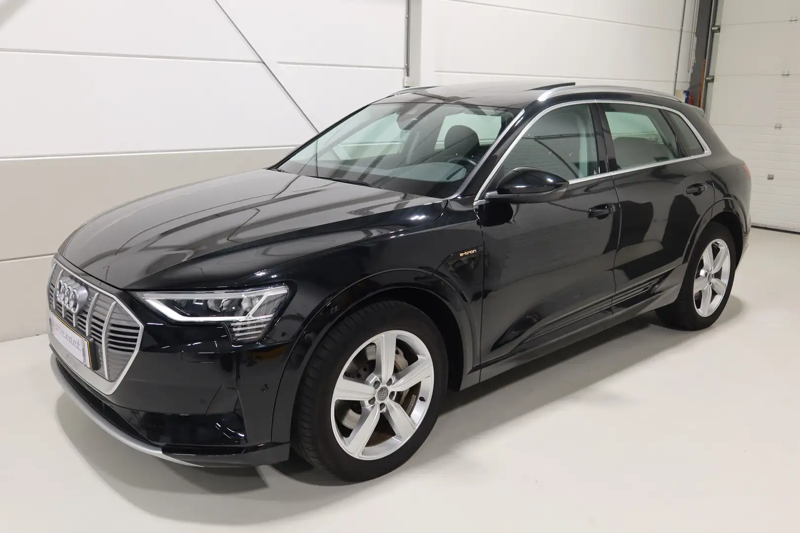Audi e-tron 50 quattro Launch edition plus 71 kWh Panoramadak Zwart - 2