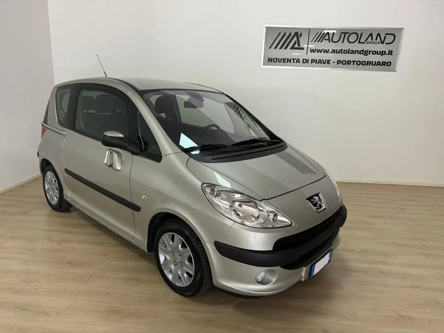 Peugeot 1007 1007 1.4 Sporty 2tronic Gris - 1