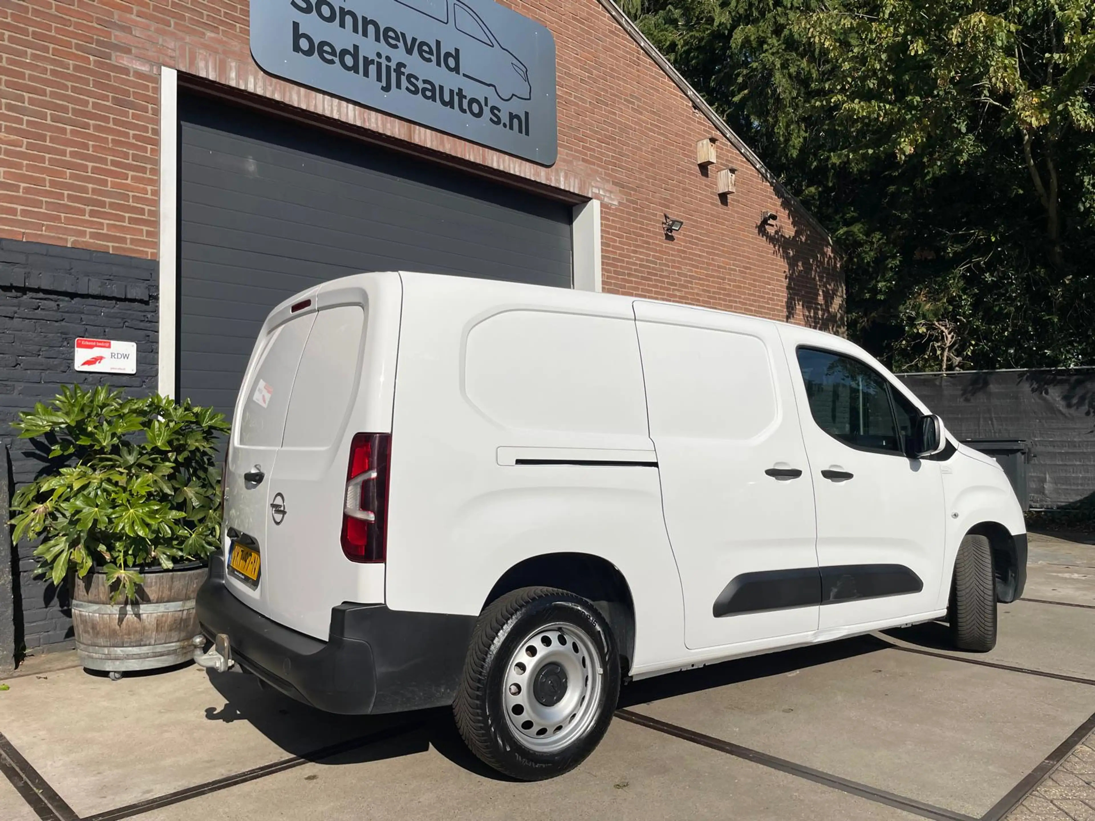 Opel Combo 1.5D L2H1 Edition EURO6 - grote beurt / nieuwe dis — photo 4