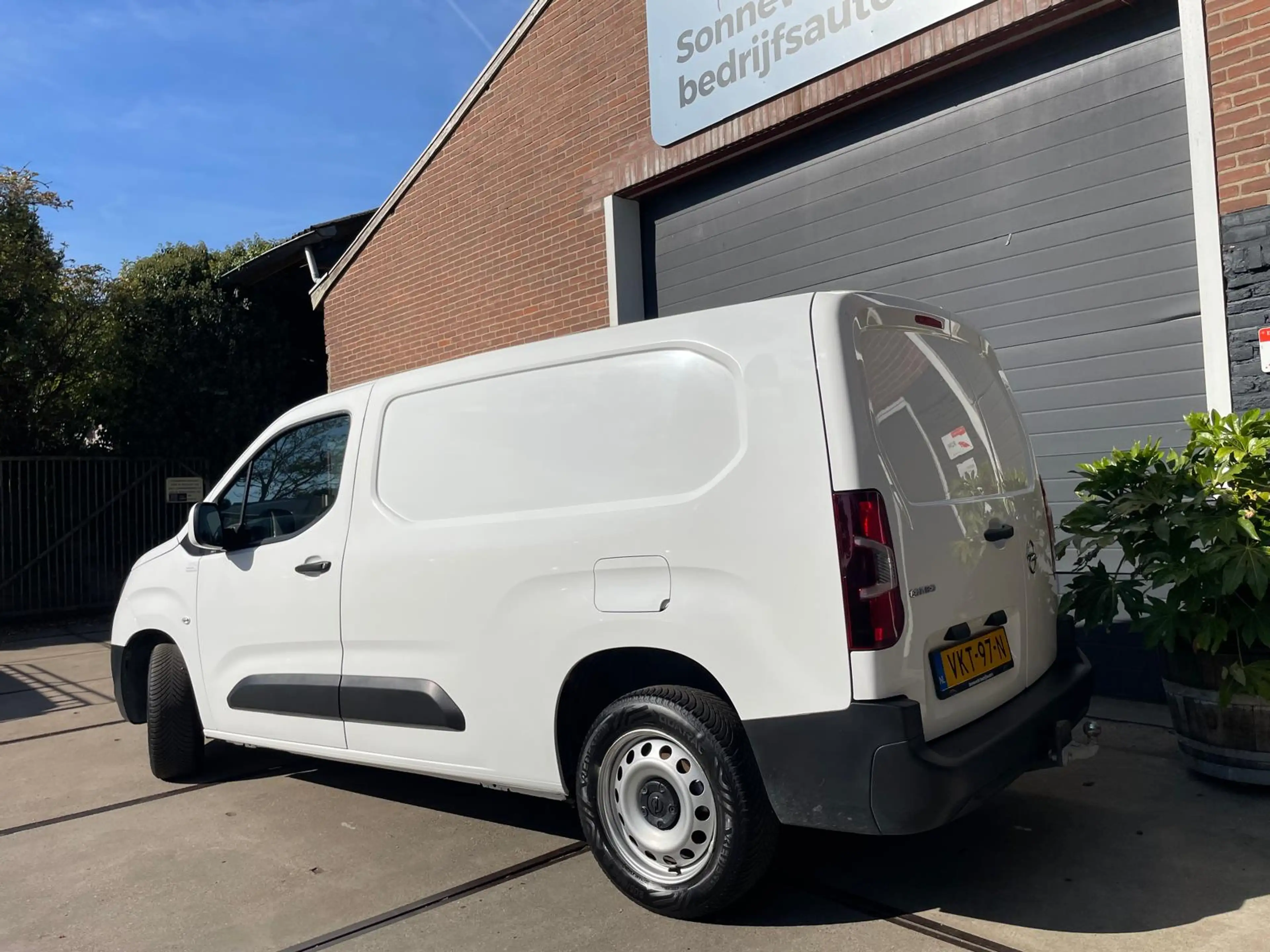 Opel Combo 1.5D L2H1 Edition EURO6 - grote beurt / nieuwe dis — photo 3