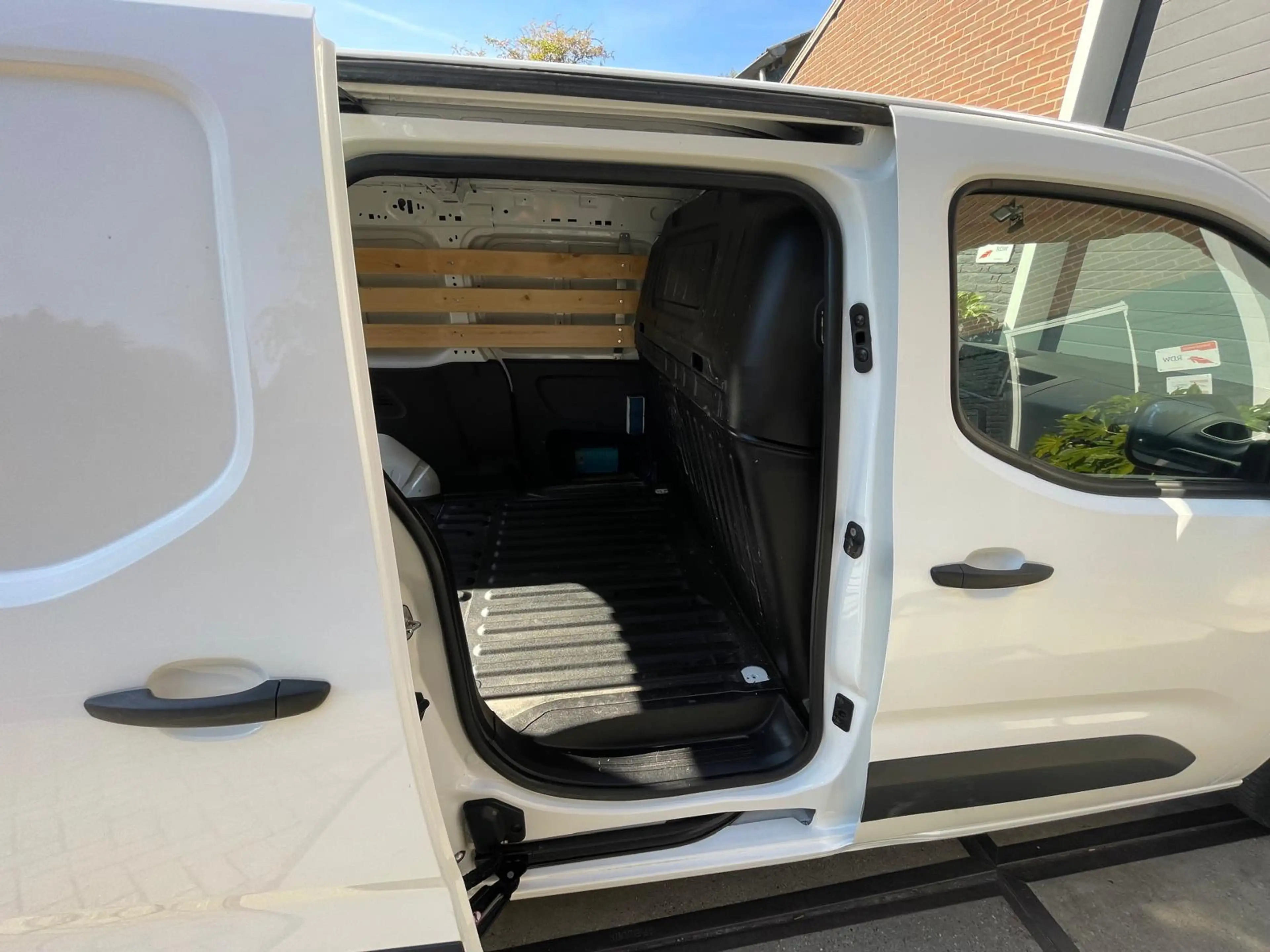 Opel Combo 1.5D L2H1 Edition EURO6 - grote beurt / nieuwe dis — photo 12