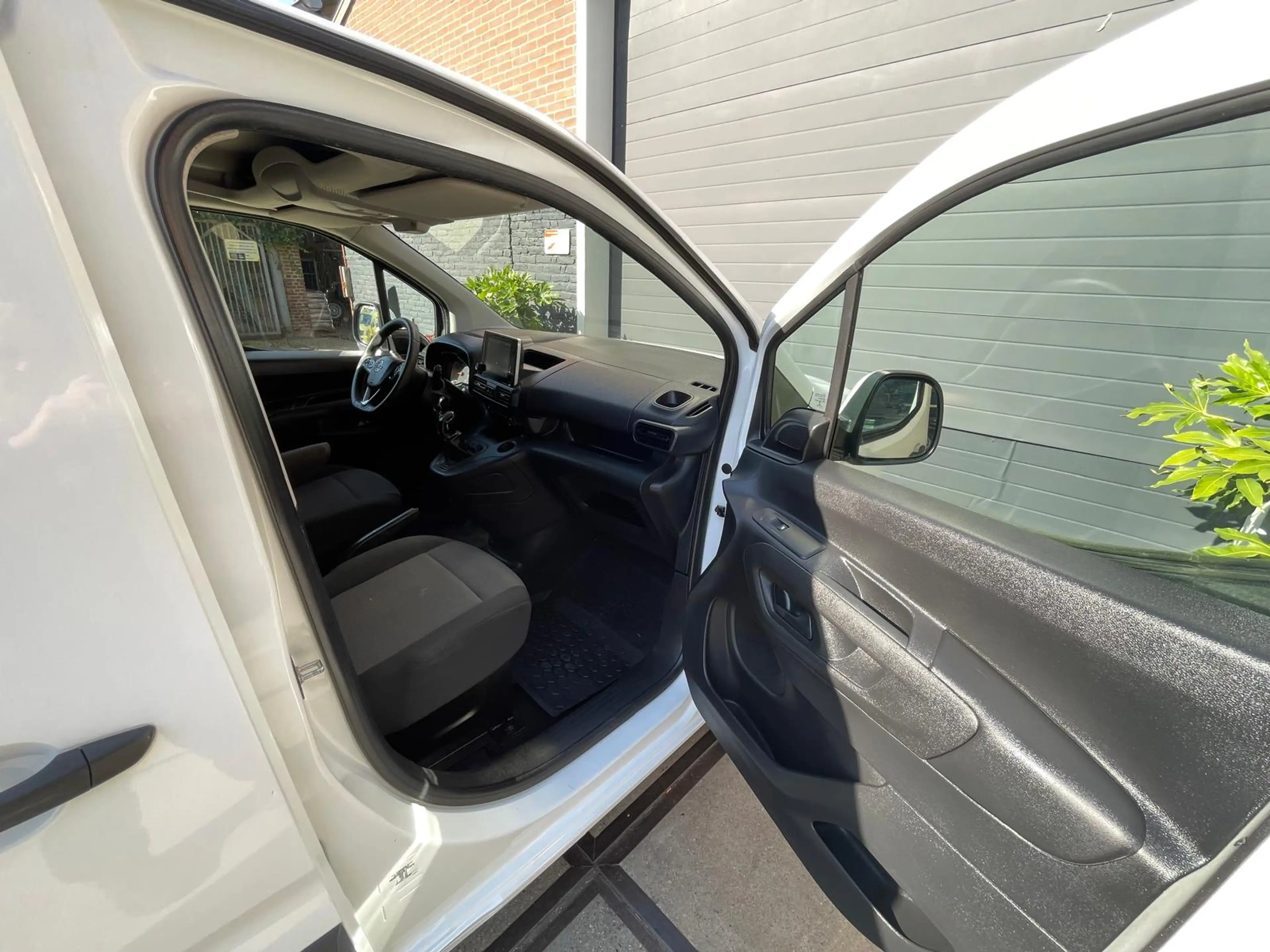 Opel Combo 1.5D L2H1 Edition EURO6 - grote beurt / nieuwe dis — photo 15