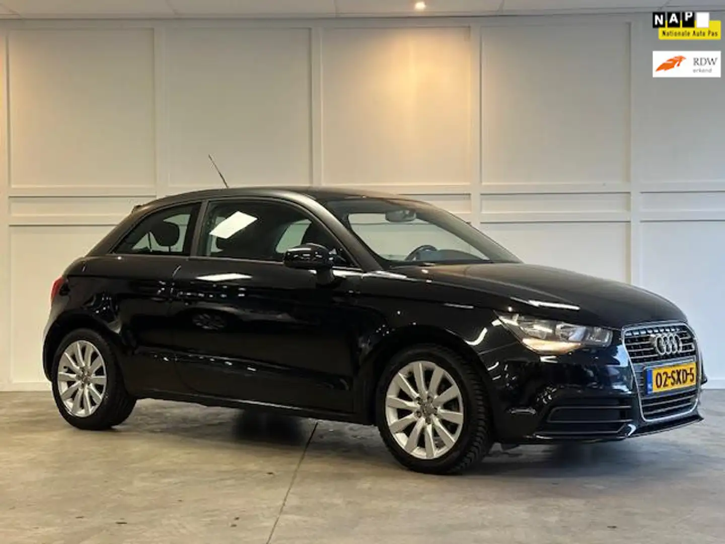 Audi A1 1.2 TFSI / Cruise / Navi / 2012 / Negro - 1
