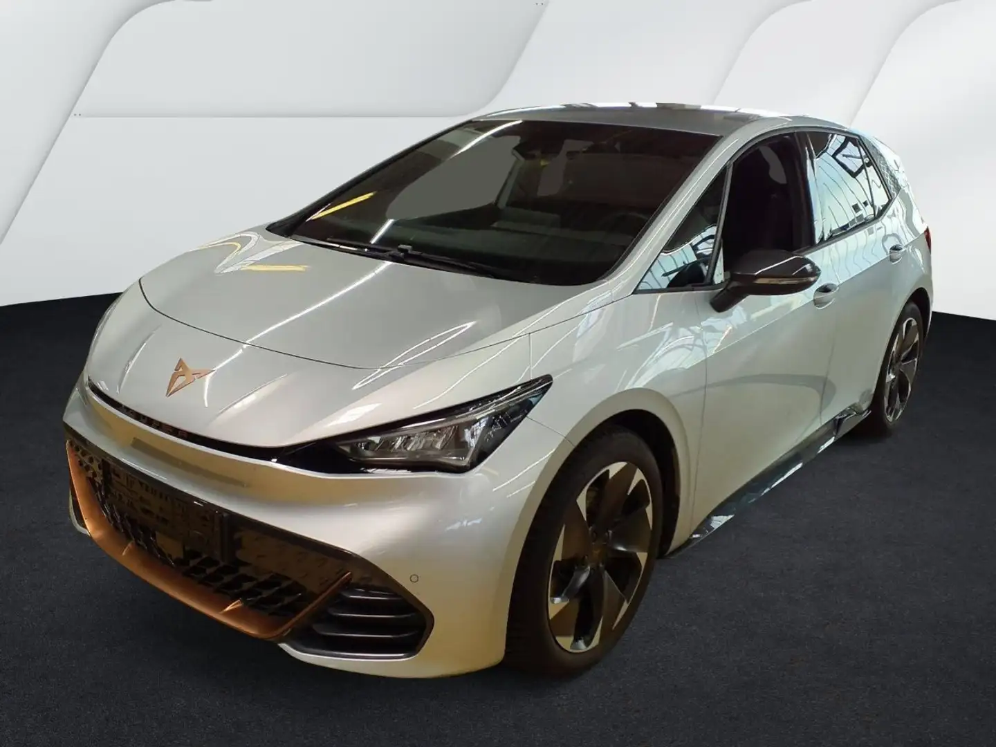 CUPRA Born *LED*KAMERA*NAVI*WÄRMEPUMPE*SITZH* Zilver - 2