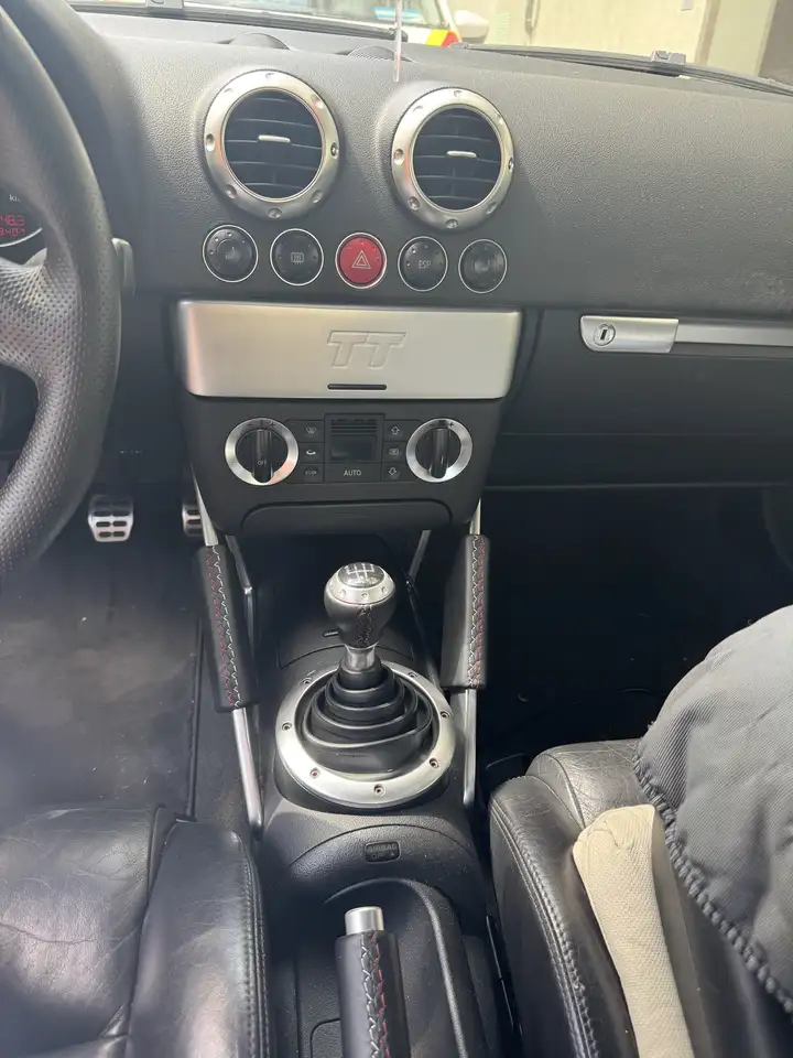 Audi TT Coupé 1,8 T, foto 4