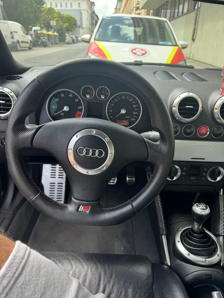 Audi TT Coupé 1,8 T, foto 3