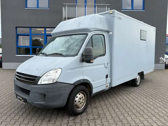 Iveco Daily zum Wohnmobile ausgebaut